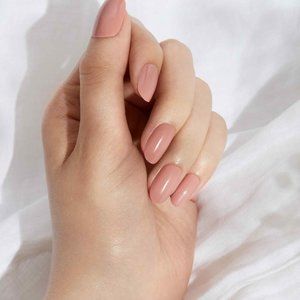 NWT Static Nails U Make Me Blush Round - Reusable Pop-on Manicure